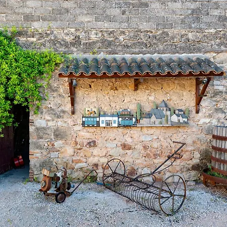 Gite Vert D'Olive Au Milieu Des Vignes - Chateau Les Apies Les Arcs-sur-Argens Exterior photo